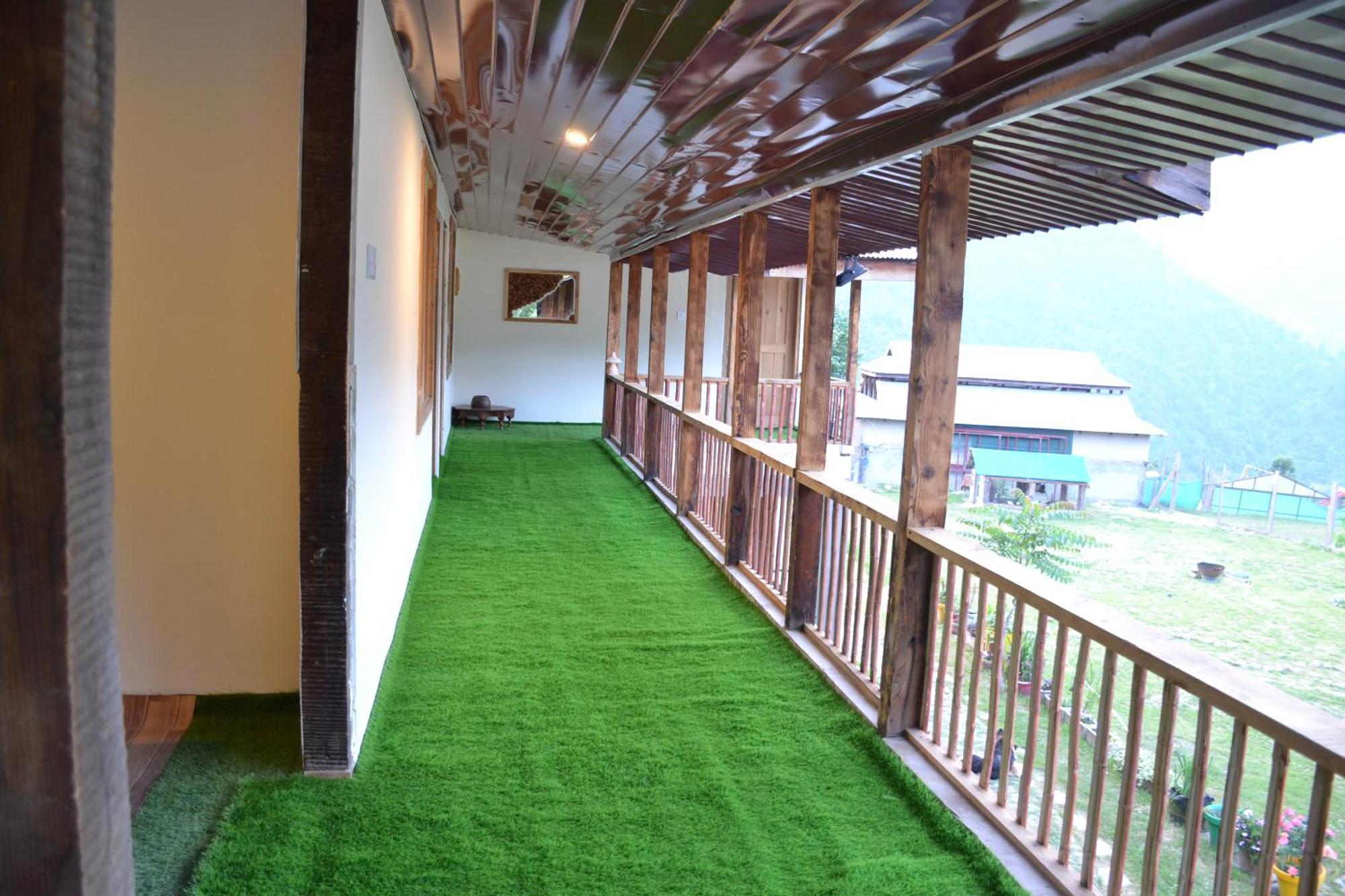 West End Lodges Neelum Exterior photo